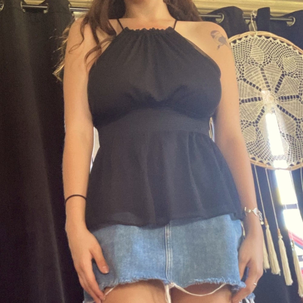Halter top